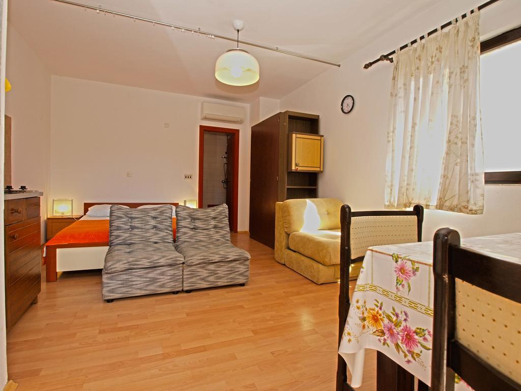 Apartments Antica プーラ エクステリア 写真